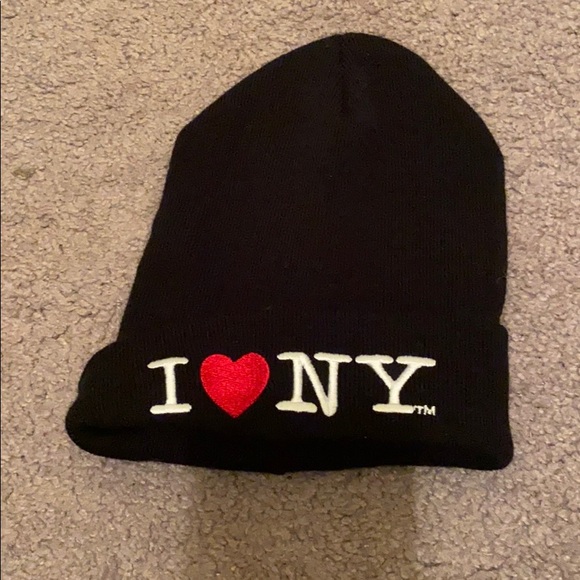 I ❤️ NY Beanie - Picture 1 of 1
